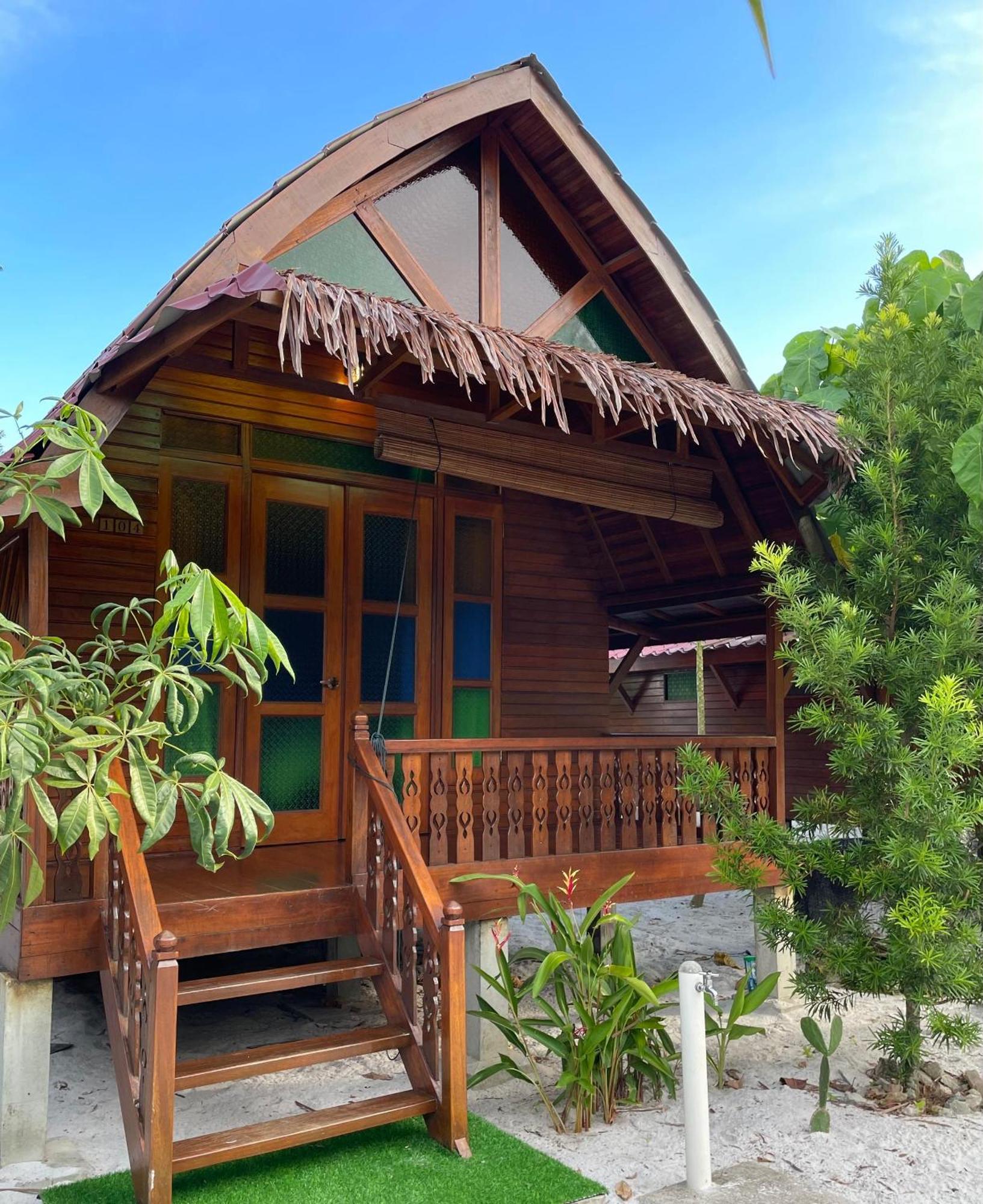 Golden Chenang Village Pantai Cenang  Eksteriør bilde